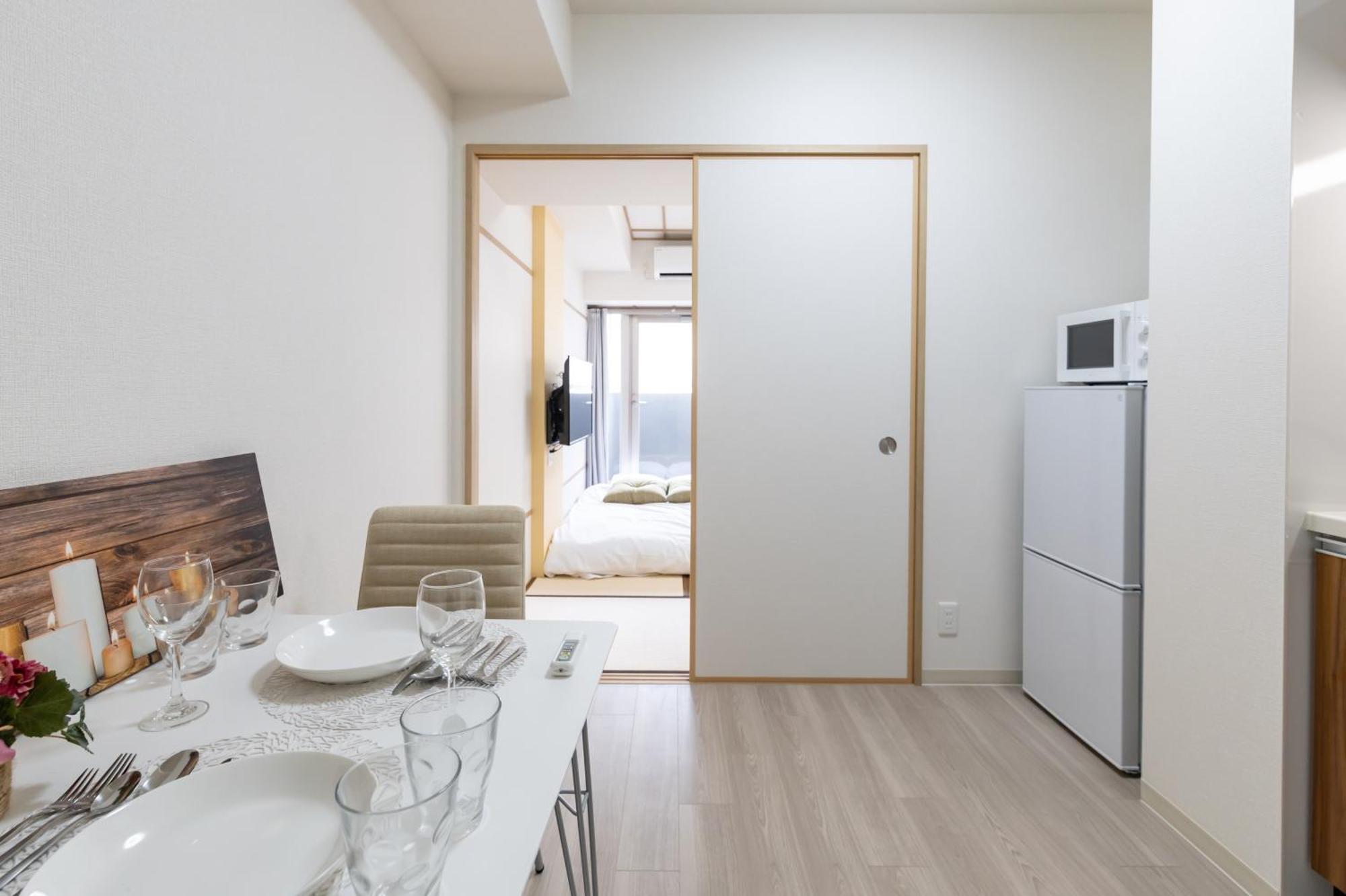 H2H Shinsaibashi Apartment Osaka Exterior photo